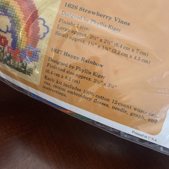 Lot of 3 Creative Circle Cross Stitch Kits - 1627 Happy Rainbow & 1628 Monogram - Picture 3 of 10